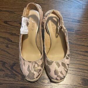Naturalizer Espadrille Wedges size 4.5